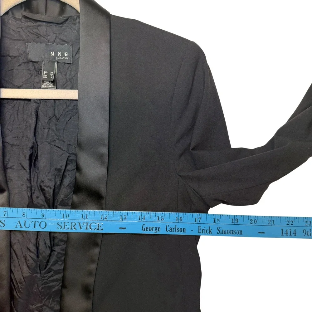 MNG by Mango Womens Black Tuxedo Blazer Satin Shawl Lapel Open Front Jacket Sz 6